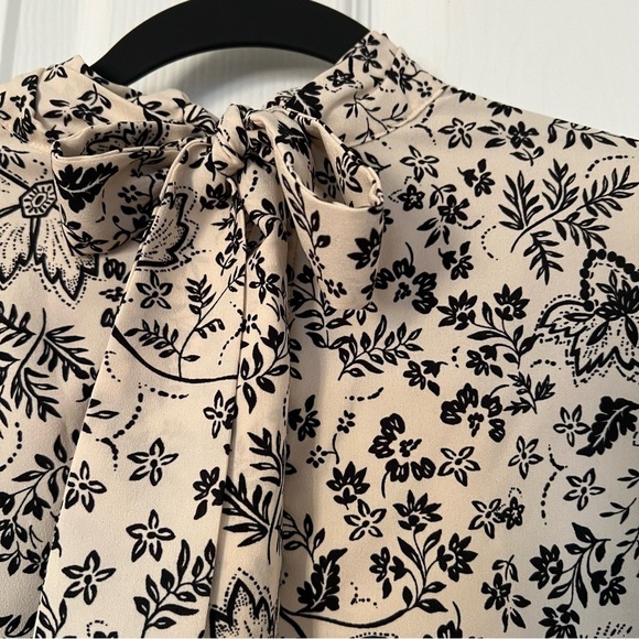LOFT Cream and Black Floral Print Blouse - Picture 8 of 8